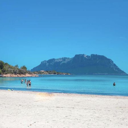 Appartamento Mare Olbia - Murta Maria Екстер'єр фото